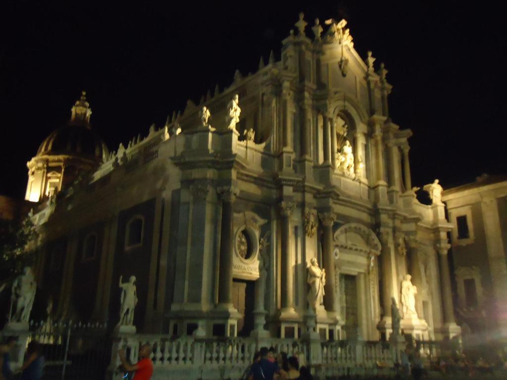 Hotel Trieste Catania Exterior photo